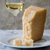 Luigi Guffanti - Parmesan - Parmigiano Reggiano Spicchi