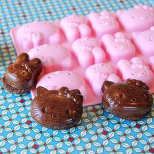 ScrapCooking &reg; - HELLO KITTY chocolate moulds