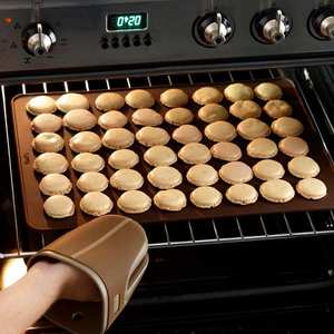 L&eacute;ku&eacute; - Plaque pour macarons en silicone L&eacute;ku&eacute;