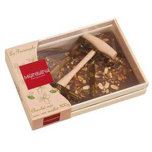 Monbana Chocolatier - Tablette géante avec maillet - Chocolat noir aux fruits secs et fruits confits - La Provençale Monbana Chocolatier - Tablette géante avec maillet - Chocolat noir aux fruits secs et fruits confits - La Provençale