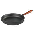 Skeppshult - Deep pan 28 cm with wooden handle