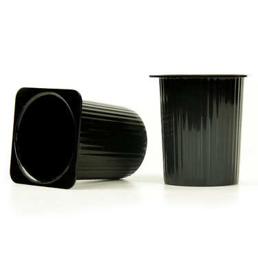 Pot Petit-Suisse réutilisable en plastique noir pour mises en bouche Pot Petit-Suisse réutilisable en plastique noir pour mises en bouche