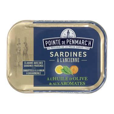 Traditionnal sardine with olive oil and aromatic herbs Traditionnal sardine with olive oil and aromatic herbs