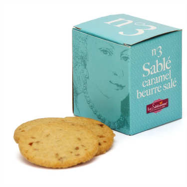 Pure Butter French 'Sablé' Shortbread with salted toffee cube n°3 Pure Butter French 'Sablé' Shortbread with salted toffee cube n°3