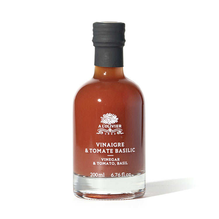 Tomato Pulp and Basil Vinegar A L'Olivier
