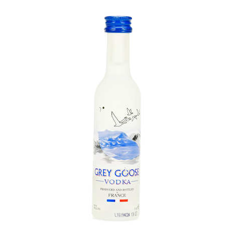 32413 0w470h470 Sample Bottle Grey Goose Vodka