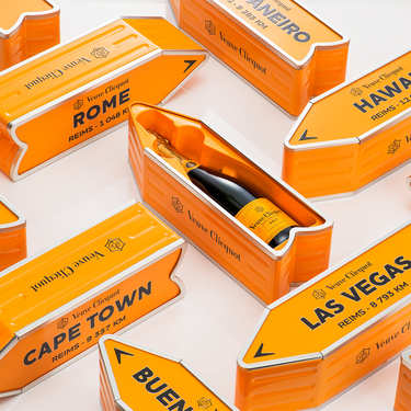 Metal Box Arrow - Veuve Cliquot Champagne Metal Box Arrow - Veuve Cliquot Champagne