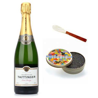 Assortiment caviar, Champagne et cuillère en nacre Assortiment caviar, Champagne et cuillère en nacre