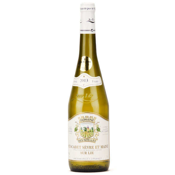 Muscadet Sevre et Maine sur Lie white wine from France