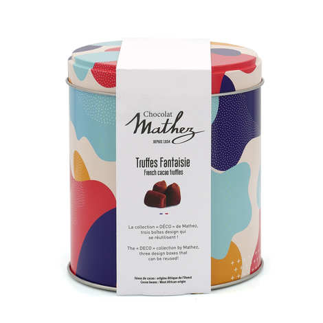 Fancy truffles with raspberry macaroon pieces - Decorative