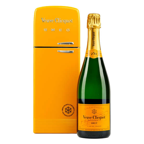 Champagne Veuve Clicquot in Fridge Smeg limited edition box