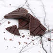 Le Chocolat des Français - Tablette chocolat noir 71% et éclats de fèves de cacao bio - Voulez-vous ?