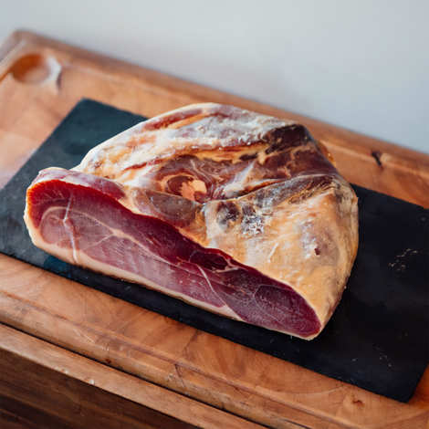 Don Pepe - Half Bodega Serrano ham box, aged 12 months - With knife