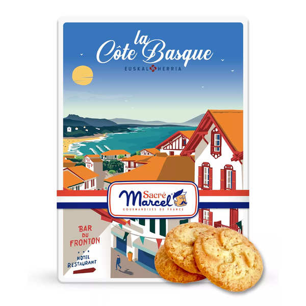 Southwest style Metal Box Filled With Crunchy Hazelnut Biscuits Sacr southwest-style-metal-box-filled-with-crunchy-hazelnut-biscuits-sacr