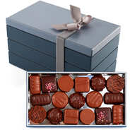 Ballotin premium de 49 chocolats noirs et au lait